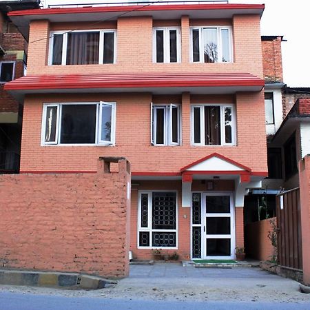 Bed and Breakfast Lazy Yeti Bed & Breakfast Lalitpur Exterior foto